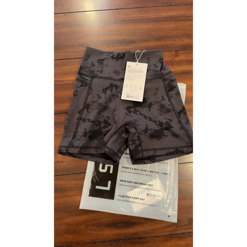 LSKD Fusion Ultra High-Rise 4" Short Pockets Black Tie Dye Size Small NEW NEW